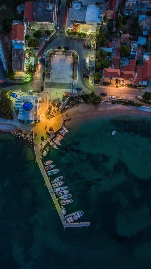 Votsalakia Luxury Apartments Selinia Bagian luar foto